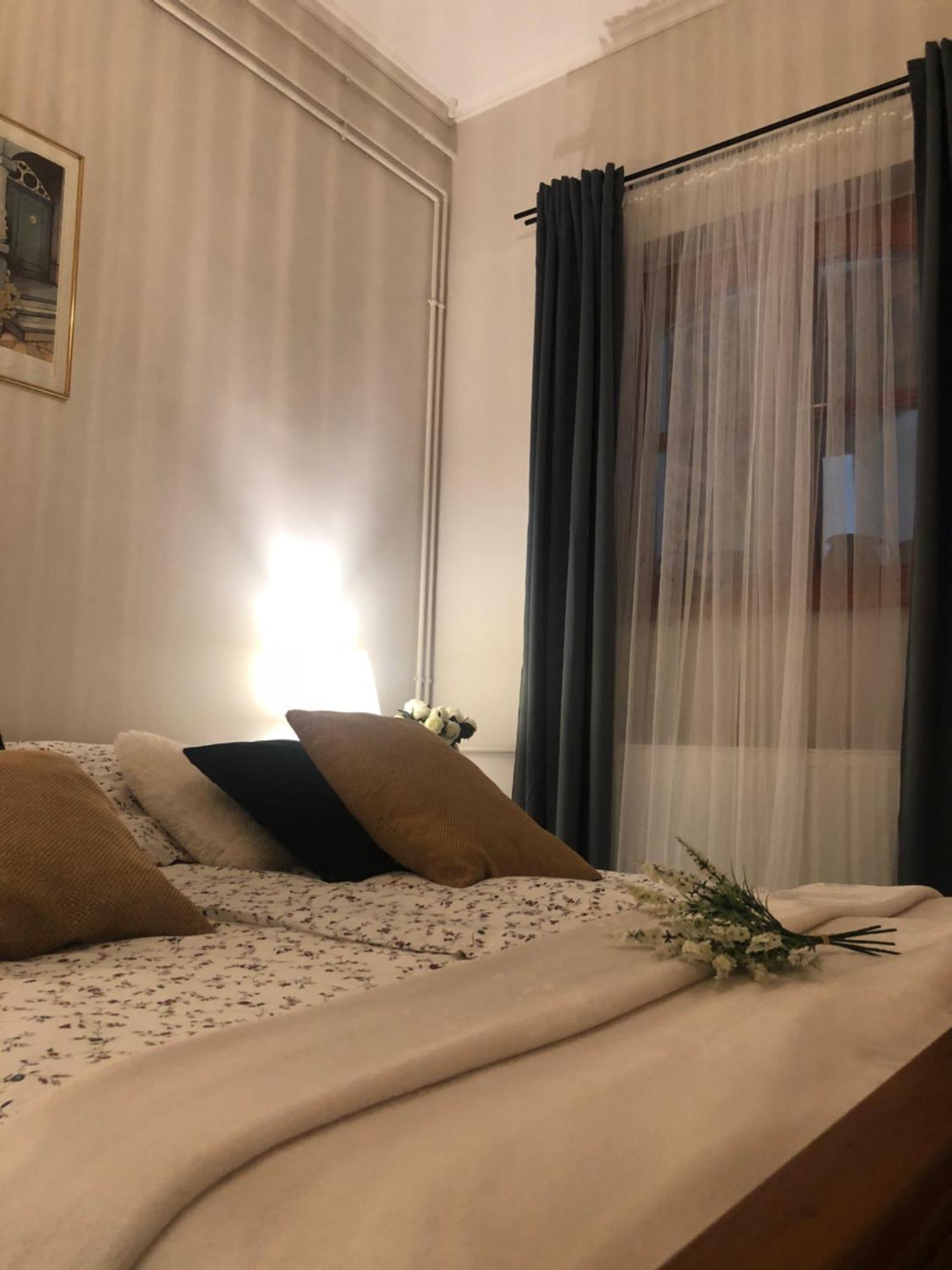 Janicsar Garden Apartman 埃格尔 外观 照片